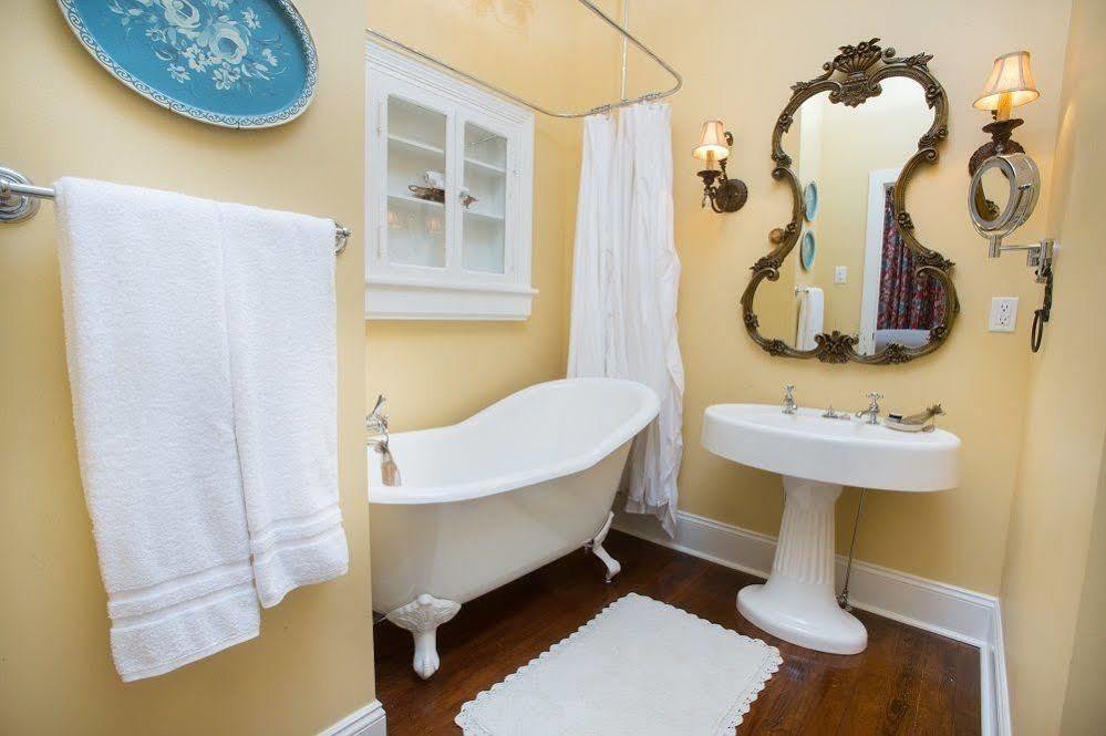 The Guest House At Gulfport Landing Extérieur photo