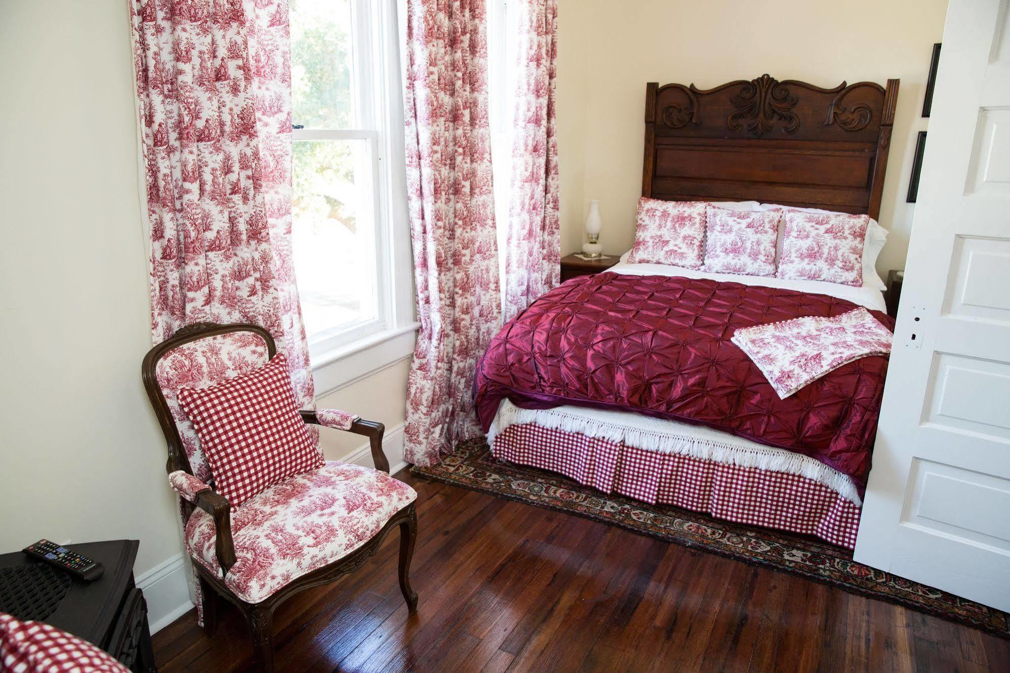 The Guest House At Gulfport Landing Extérieur photo